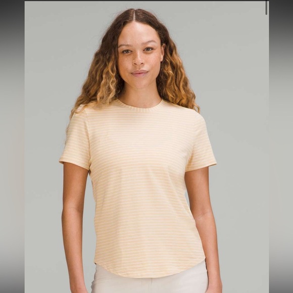 Lululemon Love Crew T-Shirt - Picture 1 of 6